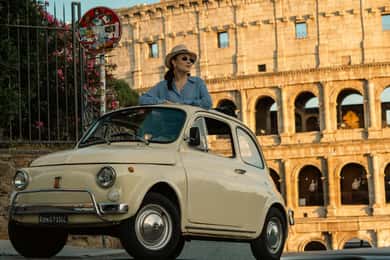 Rome in Style: Fiat Cinquecento Colosseum Photoshoot