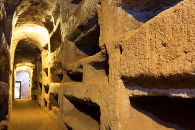 Secrets Below Rome: Tour Catacombs and Ancient Appian Way