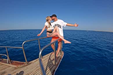 Hurghada: Orange Bay Island with breakfast, lunch & watersports