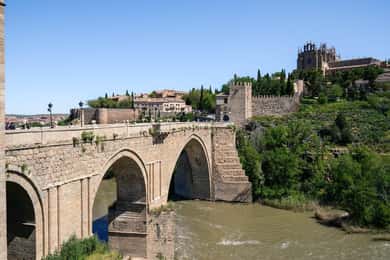 Madrid: Guided Tour of Toledo with Cathedral Visit