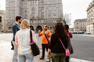 DC: Arquivos Nacionais sem fila e tour guiado pela Torre OPO