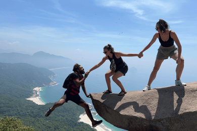 Rio de Janeiro: Caminhada na Pedra do Telégrafo com parada opcional na praia