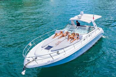 La Paz: Espiritu Santo Island and Balandra Bay Day Cruise