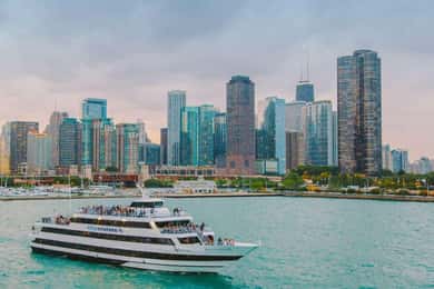 City Cruises Chicago: crucero con almuerzo o cena por el lago Michigan