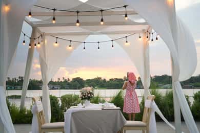 Romantic Dinner - Kalanan Riverside Resort