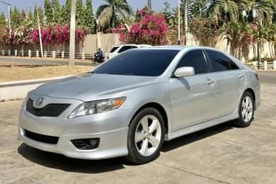 Premium Rides in Nigeria (Airport Transfers/Car Hire)
