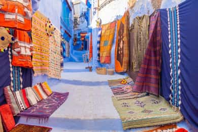 Excursión de un día de Marrakech a Chefchaouen en tren de alta velocidad