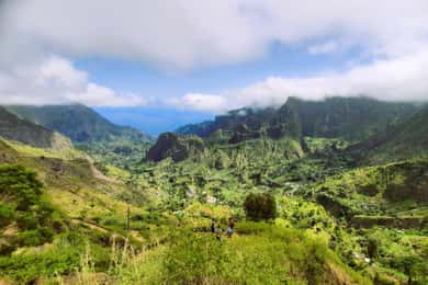 Santo Antão: Full Day Island Tour & Visit to Cova de Paúl