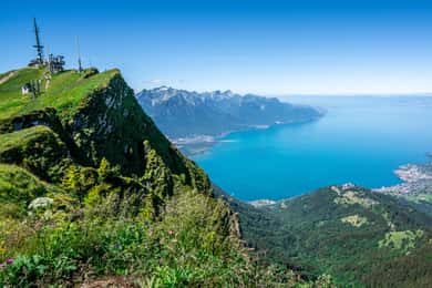 Montreux to Rochers-de-Naye: Alpine Adventure Ticket