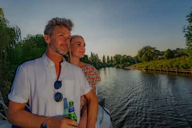York: Evening Cruise With Strawberries & Cream + Drink