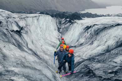 Vik: Guidet brevandring på Sólheimajökull