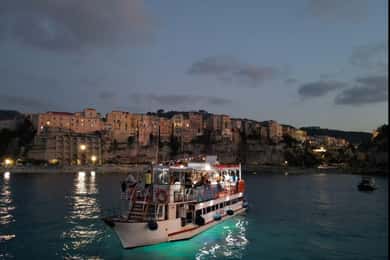 Da Tropea: tour al tramonto a Capo Vaticano con aperitivo