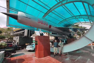 Vietnam War History Tour Through Hoa Lo Prison and Museums