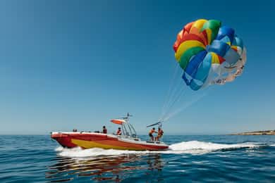 Albufeira: Parasailing Boottocht