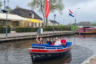Giethoorn privétour met open boot en lokale kapitein