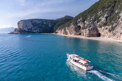 Cala Gonone: Grotta Bue Marino & Cala Luna Beach Bootstour