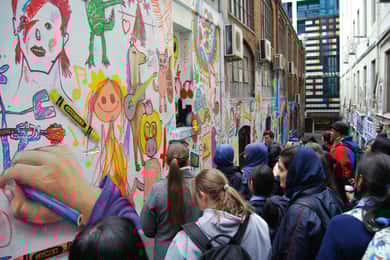 Melbourne Culture & Laneways Walking Tour