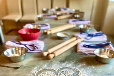 Florence: Pasta Class with Wine, Limoncello and Dessert