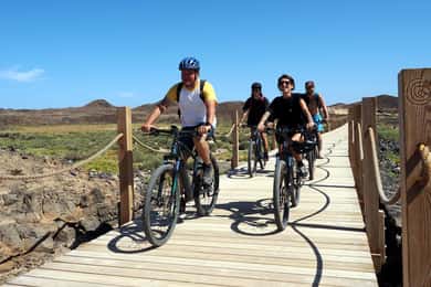 Discover Lobos en Ebike on Your Own