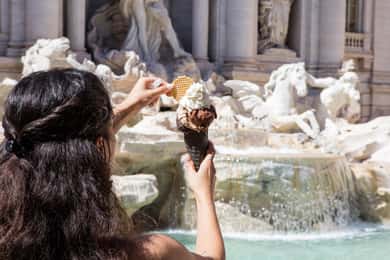 Tour sotterraneo del quartiere di Fontana di Trevi e gelato
