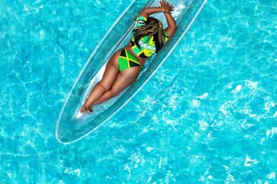 Montego Bay: Bamboo Rafting and Clear Kayak Photo Shoot