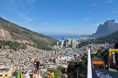 Rocinha Jeep Tour: A Journey into the Soul of the Favela!