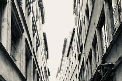 Lyon: Private Walking Tour of "Traboules" in the Old Town