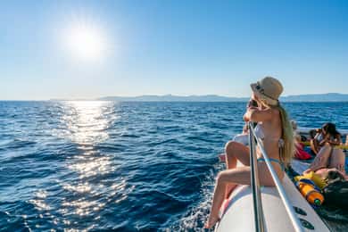 From Cala Figuera: Boat Tour to Cala Marmols & Caló de Moro
