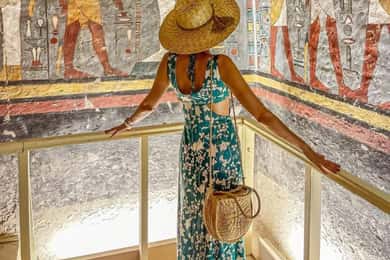Luxor: Valley of Kings, Hatshepsut & Karnak Light Show Tour