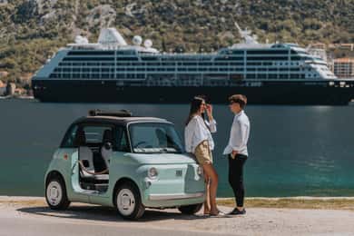 Perast: Guided Tour in a Fiat Topolino E-Car