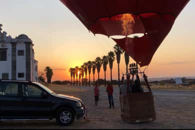 Alentejo: Voo privado em balão de ar quente ao nascer do sol