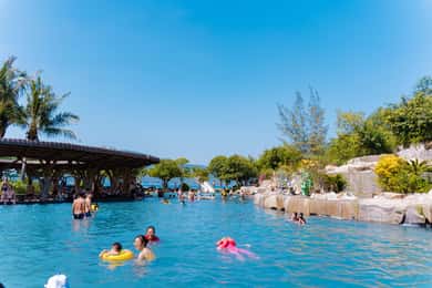 Nha Trang: Deluxe Ocean Snorkeling Tour with BBQ & Mud Bath