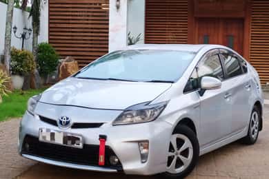 Colombo airport taxi service SLTAXI TRAVELS & TOURS