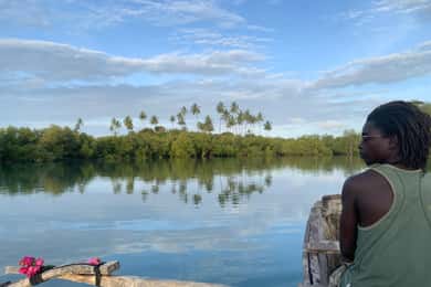 Diani: Sunset Canoe Tour along the River with Mangroves