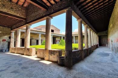 From Amalfi: Pompeii Half-Day Tour with Tourist Guide