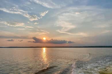 Orange Beach: Dolphin Eco Sunset Cruise aboard The Explorer