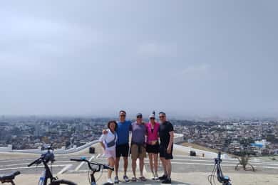 Lima: Bike tour of Miraflores, Barranco and Morro Solar