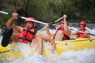 Halvdags rafting på Cetina-floden