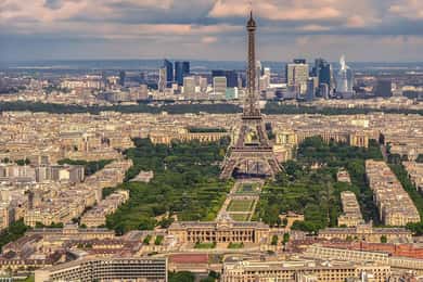 Paris: Private Tour während des Zwischenstopps mit Abholung und Rücktransfer vom Flughafen