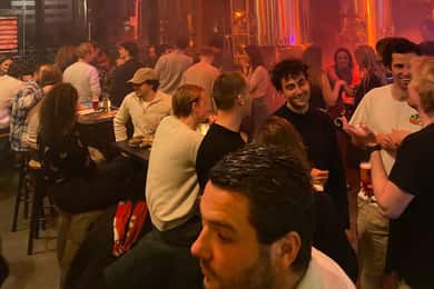 Rotterdam: Brewery Noordt Tour inklusive to øl