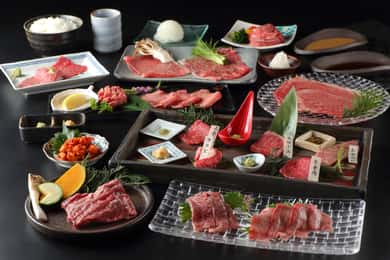 Prémiové Yakiniku v Yakiniku Manno Shinsaibashi