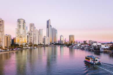 Surfers Paradise: Sightseeing Sunset River Cruise
