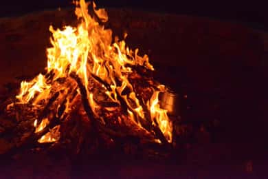 Marrakech: Desert Agafay Quad, Camel Ride & Fire Show Dinner