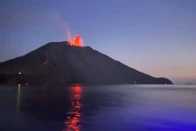 Da Tropea: Stromboli di notte