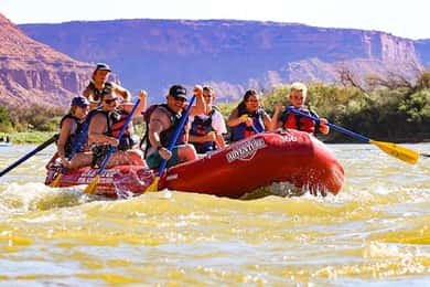 Fleuve Colorado : Matinée demi-journée de rafting sur le fleuve Colorado