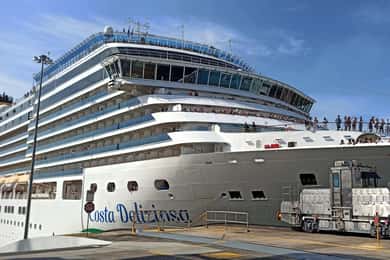 From Coast to Coast: Full-Day Panama Canal Tour by Land