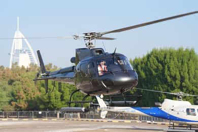 Dubai: Private 12-Min Helicopter Tour + Free Hotel Pick Up