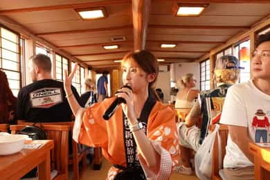 Κρουαζιέρα και παράσταση στη Γέφυρα του Ουράνιου Τόξου του Τόκιο και απεριόριστη μπύρα (προαιρετικά)