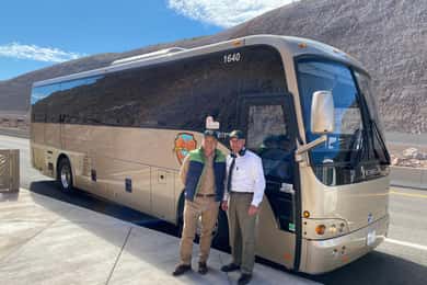 Shuttle between Las Vegas, Bryce, Zion and St George