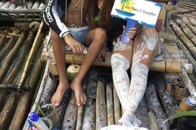 Montego Bay: Rafting em balsa de bambu no rio Lethe com massagem nos pés
